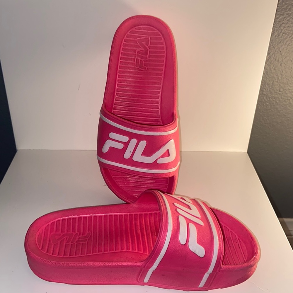Pink Fila size 12 kids sandals